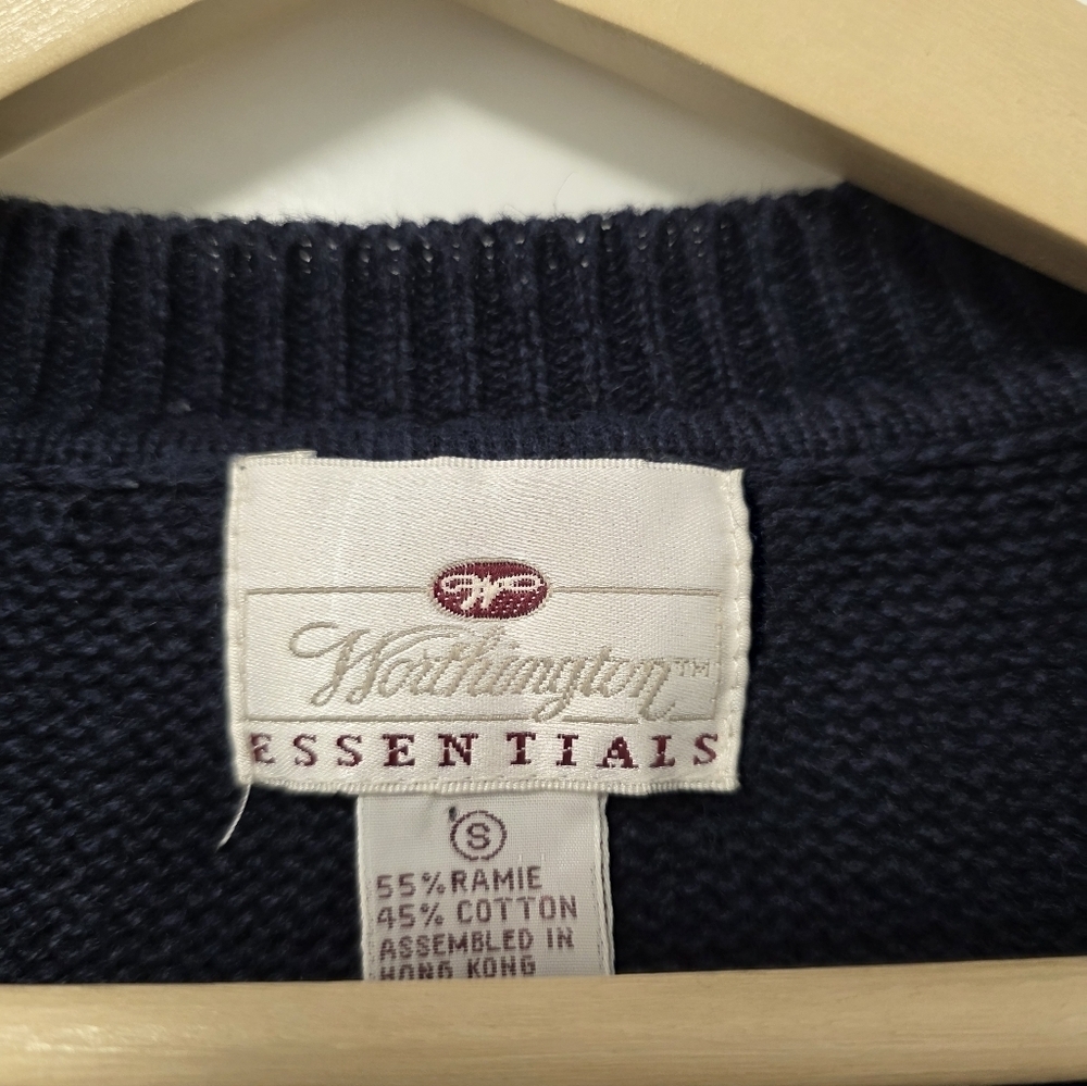 Vintage Worthington Cardigan Sweater Women's Size Small Embroidered Floral Navy - Picture 4 of 6